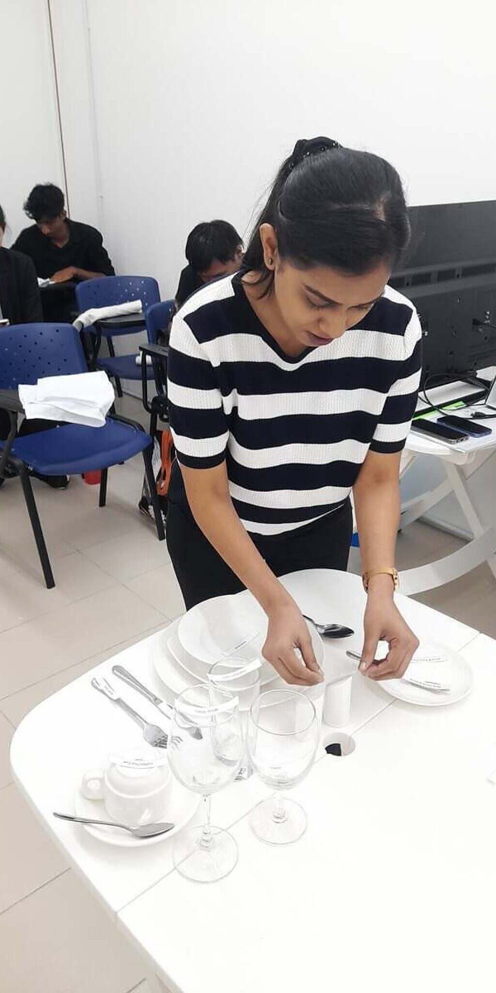 061124 Basic F&B Class (3)