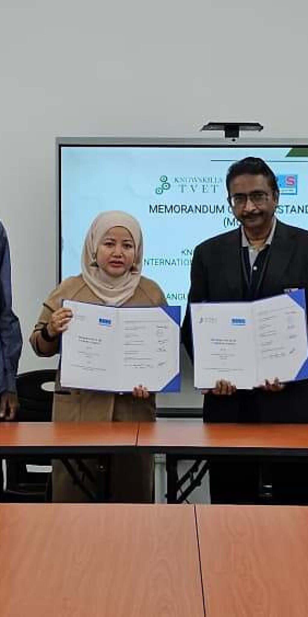 WhatsApp Image 2025-09-11 at 11.21.19