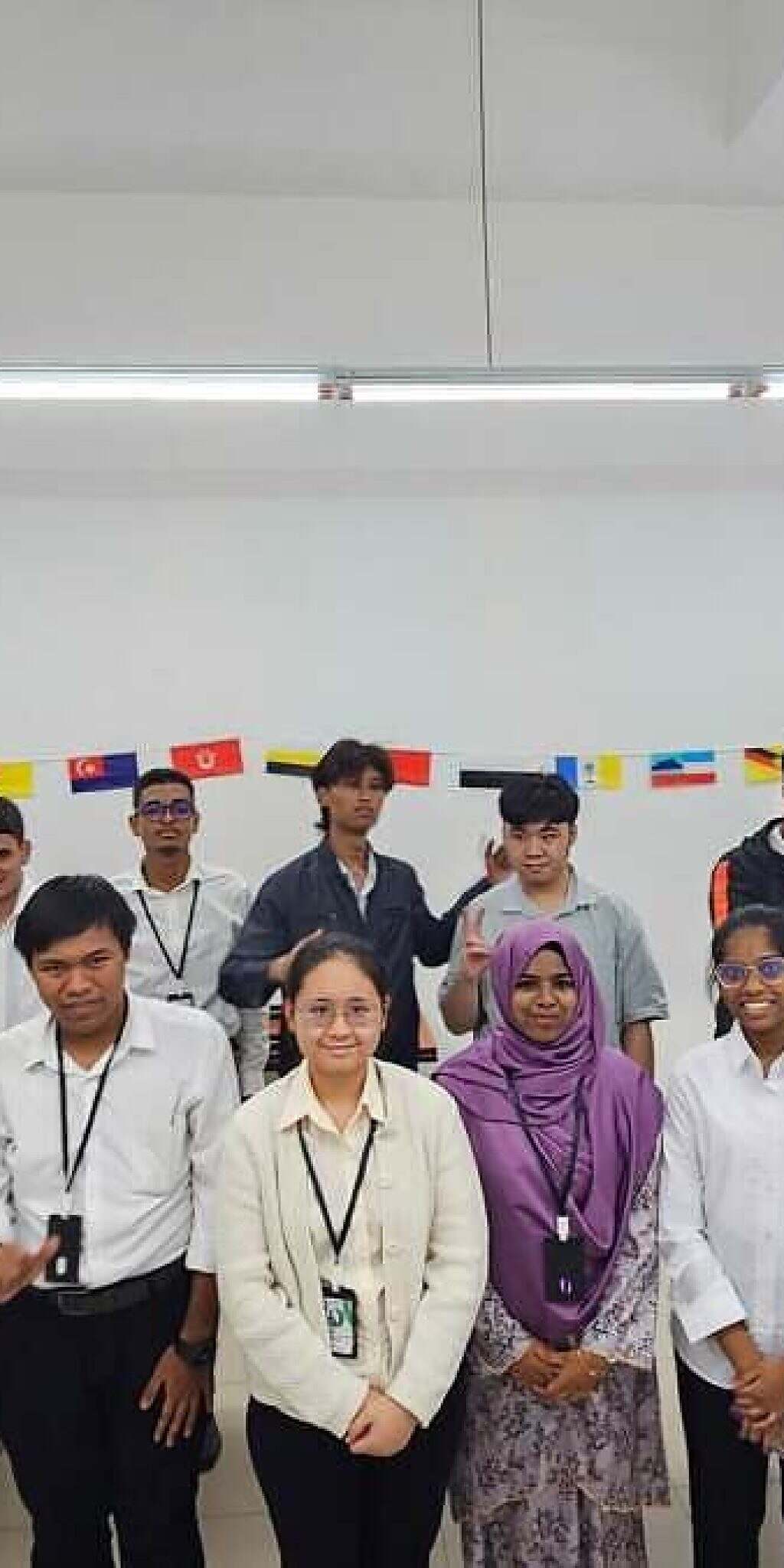 WhatsApp Image 2025-10-13 at 16.22.18